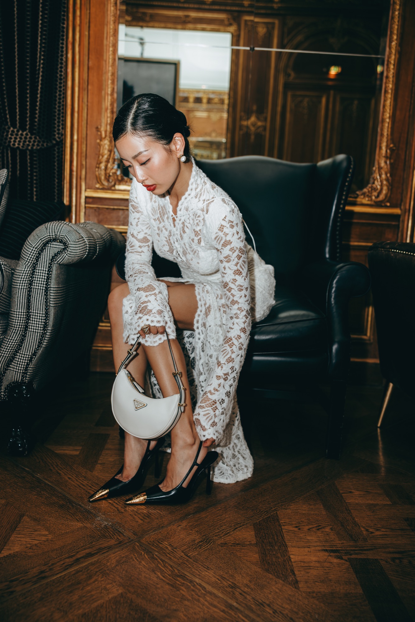 Thanya x PRADA – Luxury Fashion Editorial von Kürsat Gürbüz