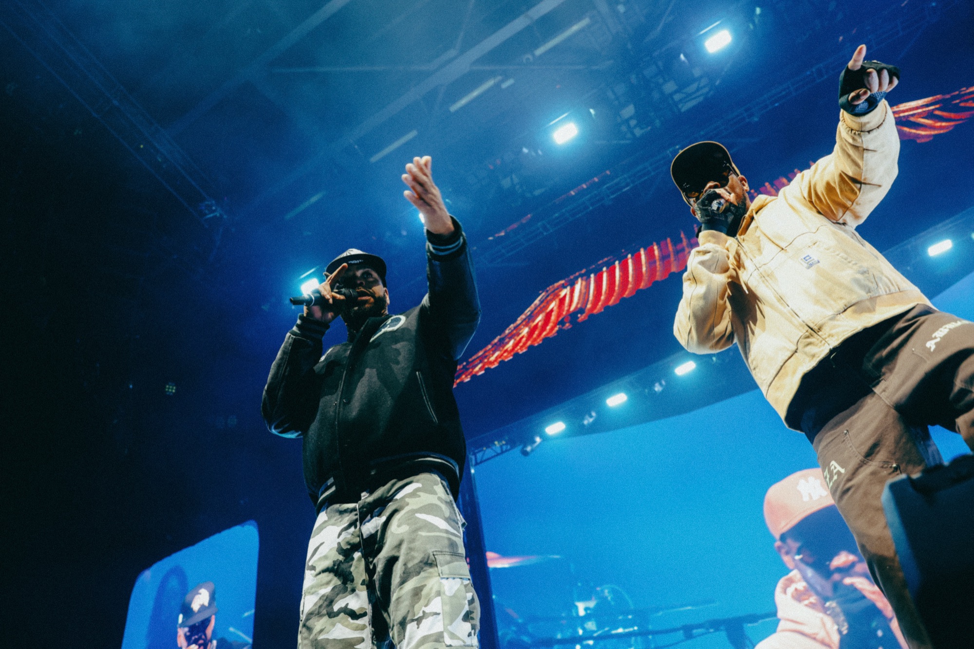 Wu-Tang Clan Live in der Uber Arena Berlin – Duo-Performance auf der Bühne von Kürsat Gürbüz